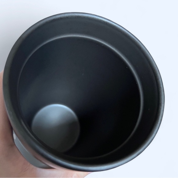 Harry Potter Wizarding World Black Quidditch Broomstick Thermos Travel Mug 20 oz - Picture 9 of 9